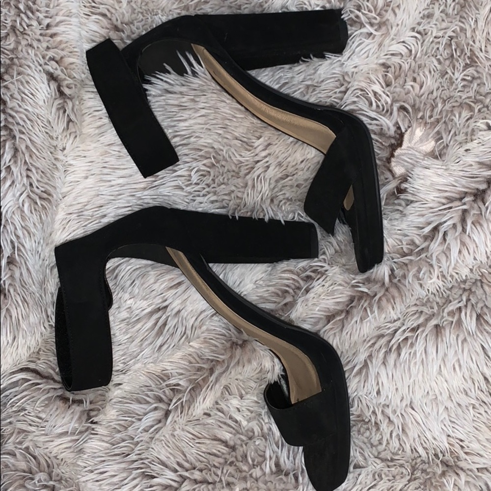 Black heels